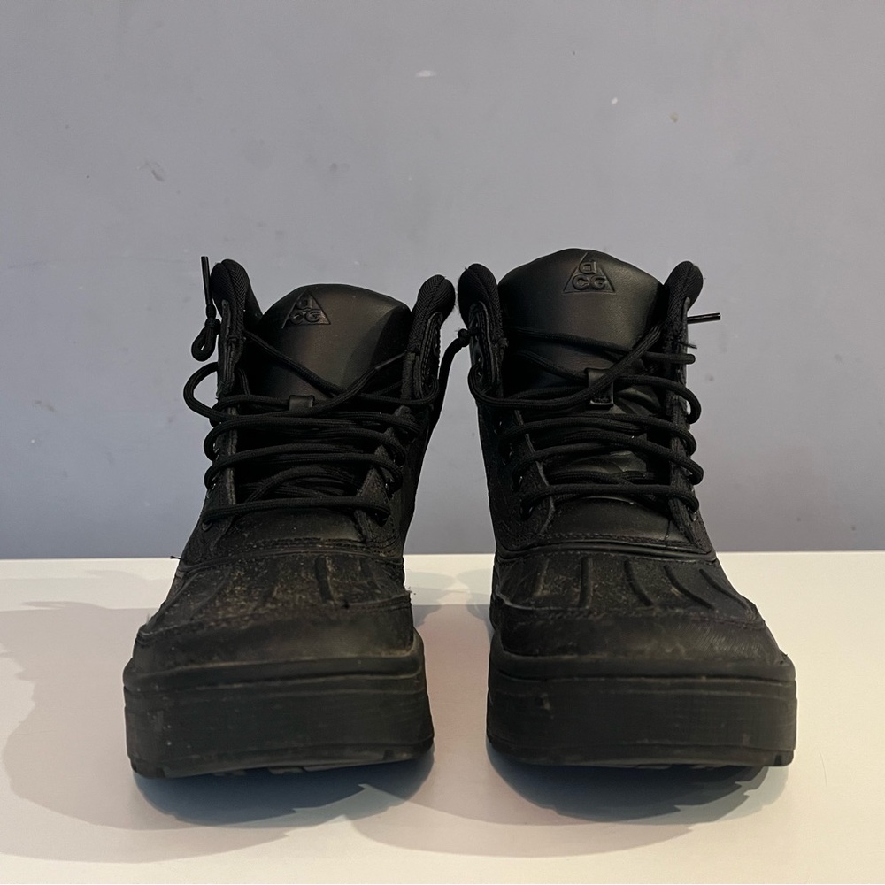 Nike ACG Woodside 2 High Boys Size 5.5Y - Picture 4 of 6